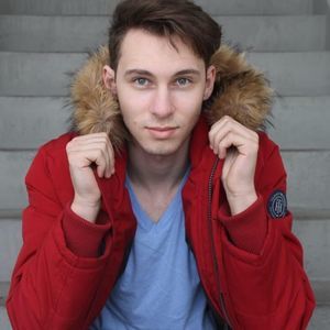 Meet your Posher, Adam